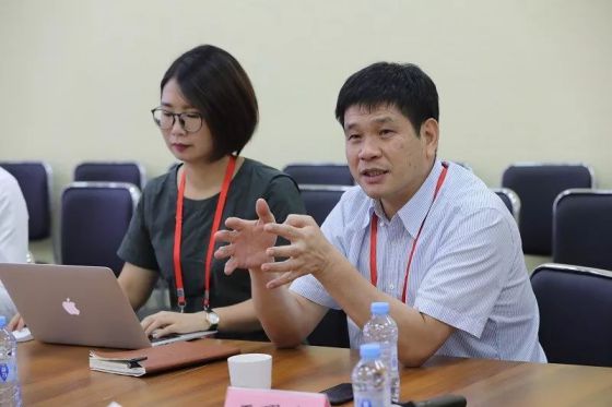 攜手打造中國智能制造示范企業(yè)，王力與富士康簽約戰(zhàn)略合作協(xié)議