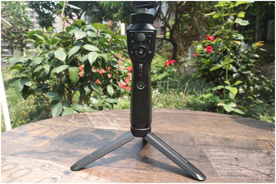 自媒體短視頻拍攝神器——奧川SMART S1手機穩(wěn)定器全面評測